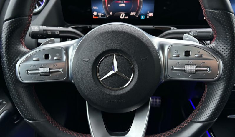 
								Mercedes-Benz Gla 250 4Matic Amg full									