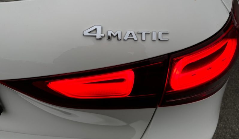 
								Mercedes-Benz Gla 250 4Matic Amg full									