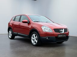 
										Nissan Qashqai AWD 2.0i AT Tekna full									