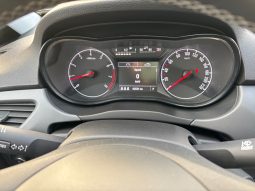 
										OPEL CORSA-E full									