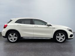 
										MERCEDES BENZ GLA 200 D full									