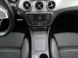 
										MERCEDES BENZ GLA 200 D full									