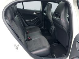 
										MERCEDES BENZ GLA 200 D full									