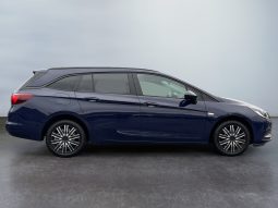 
										Opel Astra sports tourer 1.4i 92kw 6MT full									