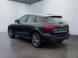 
										Audi Q5 S-line 2.0 TFSI Quattro full									