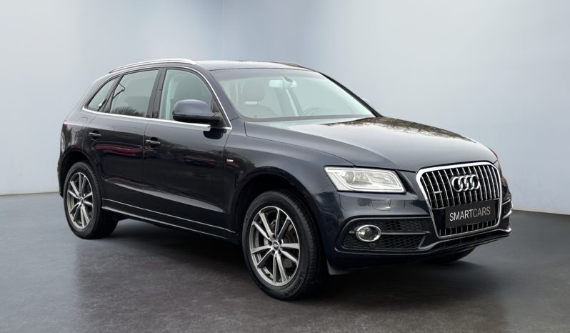 
								Audi Q5 S-line 2.0 TFSI Quattro full									