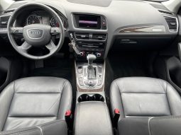 
										Audi Q5 S-line 2.0 TFSI Quattro full									