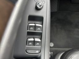 
										Audi Q5 S-line 2.0 TFSI Quattro full									