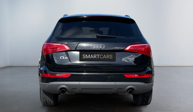 
								Audi Q5 2.0 TFSI Quattro 2011 full									