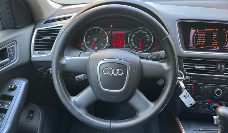 
								Audi Q5 2.0 TFSI Quattro 2011 full									