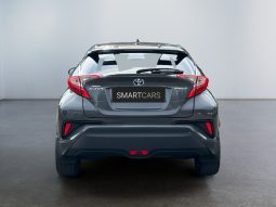 
										Toyota CH-R Hybrid 2019 full									