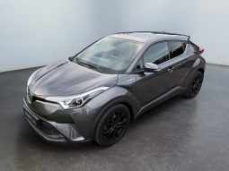 
										Toyota CH-R Hybrid 2019 full									