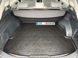 
										Toyota RAV4 Premium 2.5 Hybrid AWD full									