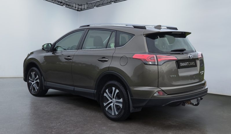 
								Toyota RAV4 2.0 MT 4×4 full									