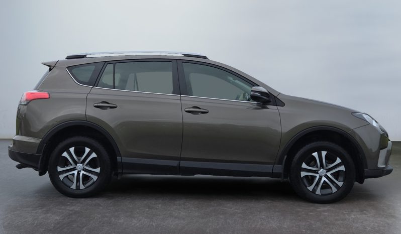 
								Toyota RAV4 2.0 MT 4×4 full									
