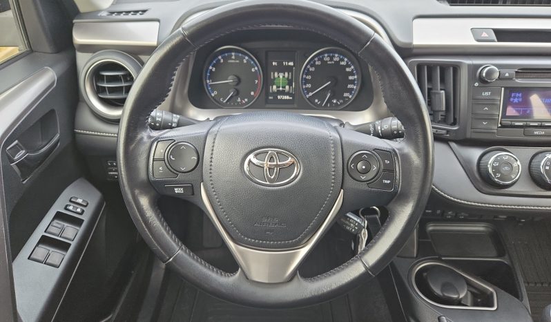 
								Toyota RAV4 2.0 MT 4×4 full									