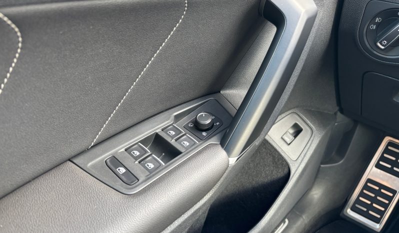 
								VW Tiguan 2.0 TFSI Rline full									