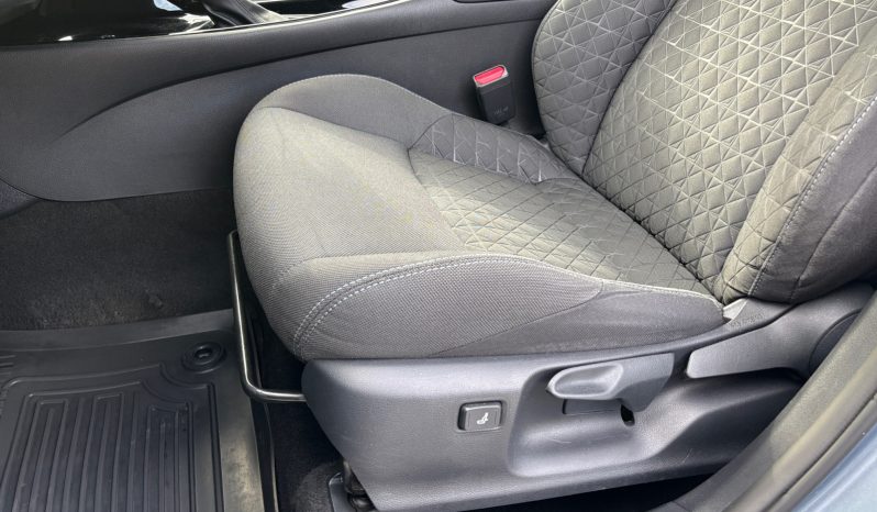 
								Toyota CHR 1.8 Hybrid  2021.11 full									