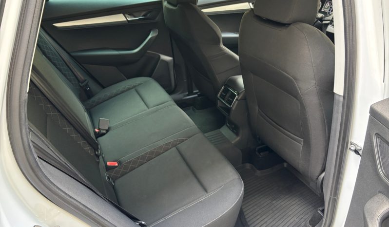 
								Skoda Karoq 1.6D AT full									