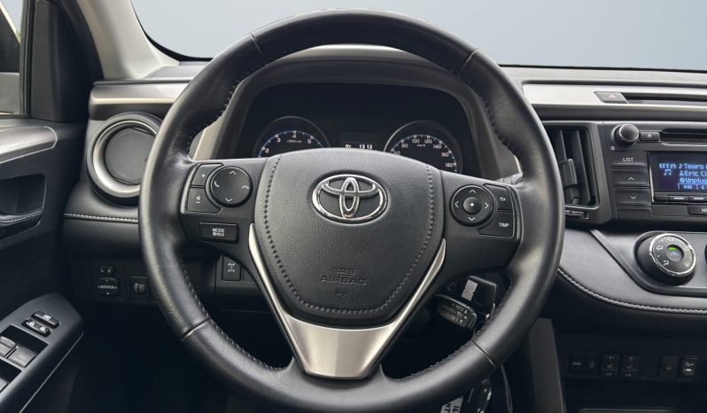 
								Toyota RAV4 2.0 MT 4×4 2016.12 full									