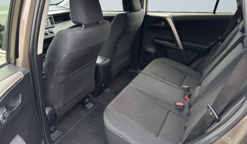 
								Toyota RAV4 2.0 MT 4×4 2016.12 full									