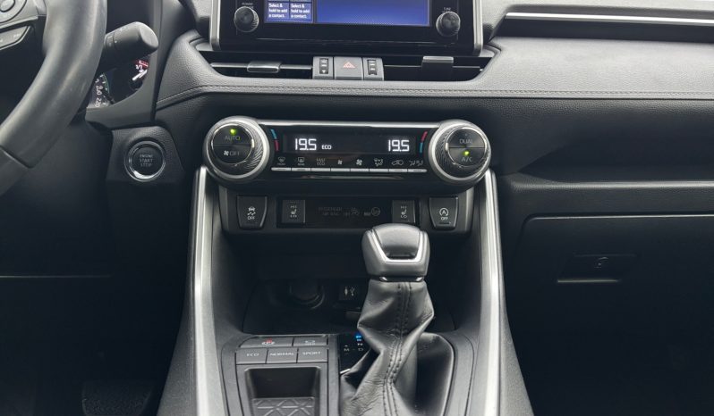 
								Toyota RAV4 2.0 AT 2019 full									