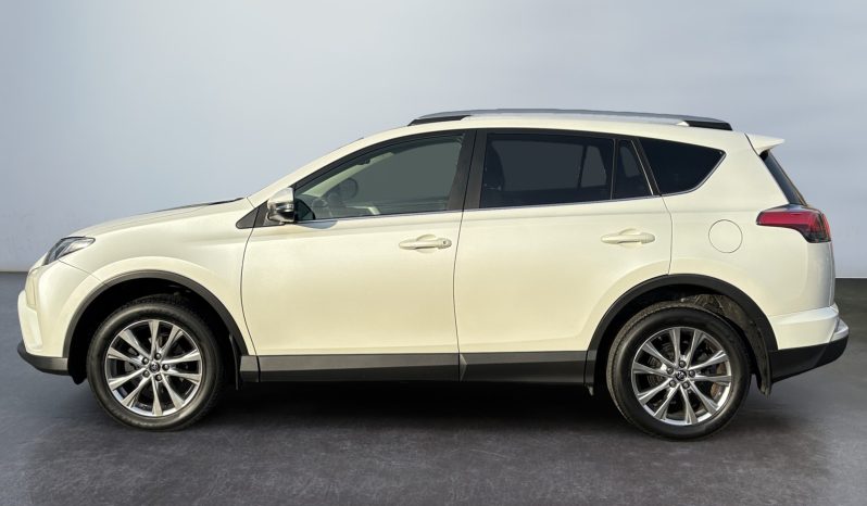 
								Toyota RAV4 Luxury 2.0 b/g AT AWD 2017 full									