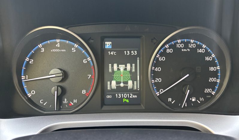 
								Toyota RAV4 Luxury 2.0 b/g AT AWD 2017 full									