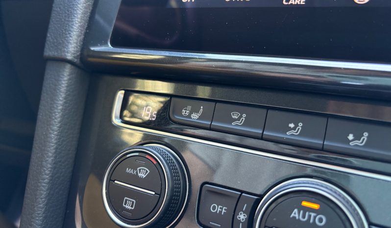 
								VW Golf 7 1.4 AT full									