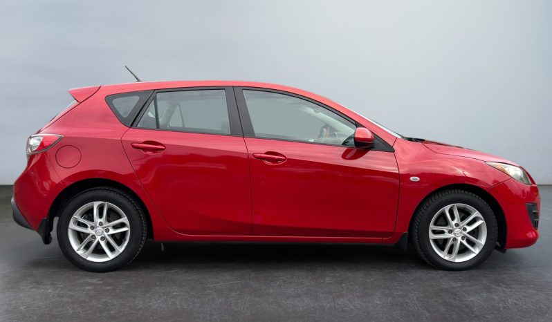 
								Mazda 3 2.0 AT hechbek 2011.g. full									