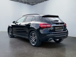 
										Mercedes-Benz GLA180 2017 full									