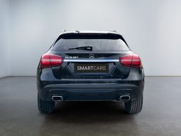 
										Mercedes-Benz GLA180 2017 full									