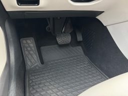 
										Mercedes-Benz GLA180 2017 full									