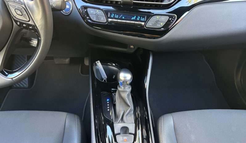
								Toyota C-Hr 1.8 hybrid Style Plus BSM 2023 full									
