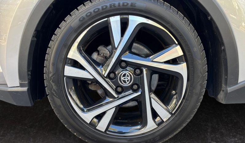 
								Toyota C-Hr 1.8 hybrid Style Plus BSM 2023 full									