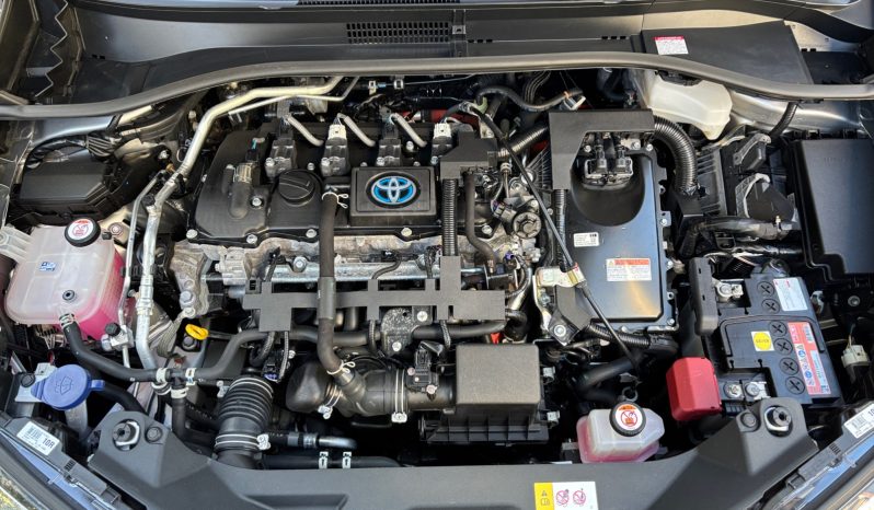 
								Toyota C-Hr 1.8 hybrid Style Plus BSM 2023 full									