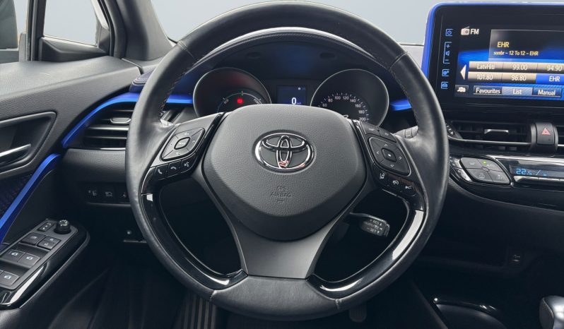 
								Toyota C-HR 1.8 Hybrid AT Style 2017 full									