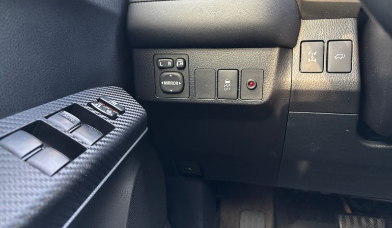 
								Toyota RAV4 2.0 AT 4×4 2014 full									