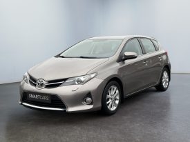 Toyota Auris 1.6 AT