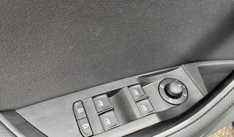
								Skoda Superb 1.5 AT full									