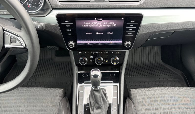 
								Skoda Superb 1.5 AT full									