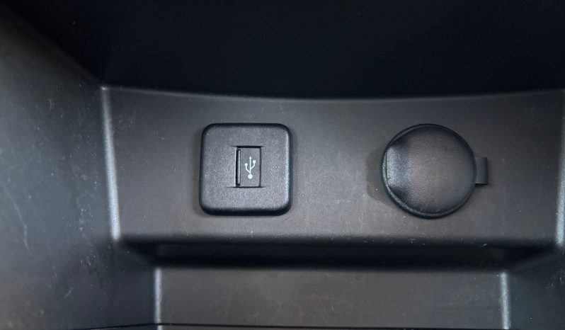 
								Suzuki Vitara 1.4i AT 2020.10. full									