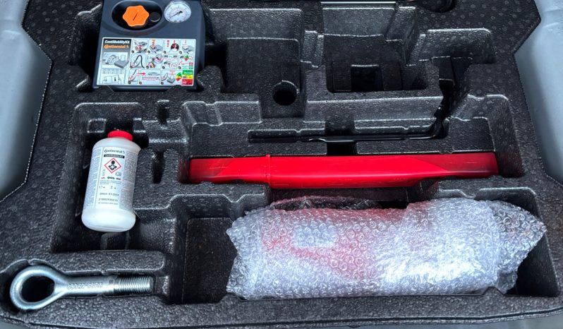 
								Suzuki Vitara 1.4i AT 2020.10. full									