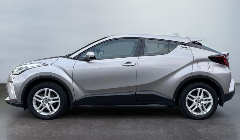 
								Toyota C-HR 1.2T MT full									