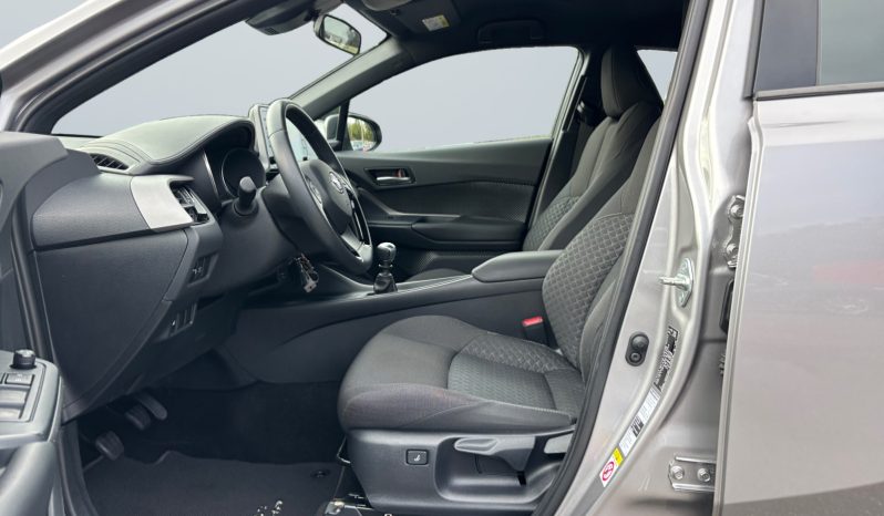 
								Toyota C-HR 1.2T MT full									