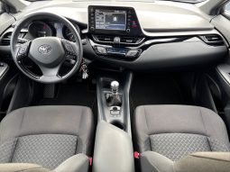
										Toyota C-HR 1.2T MT full									