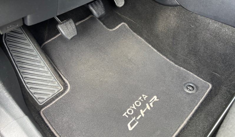 
								Toyota C-HR 1.2T MT full									