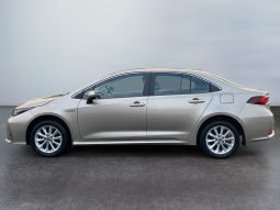 
										Toyota Corolla 1.8 hybrid AT full									