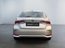 
										Toyota Corolla 1.8 hybrid AT full									