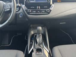 
										Toyota Corolla 1.8 hybrid AT full									